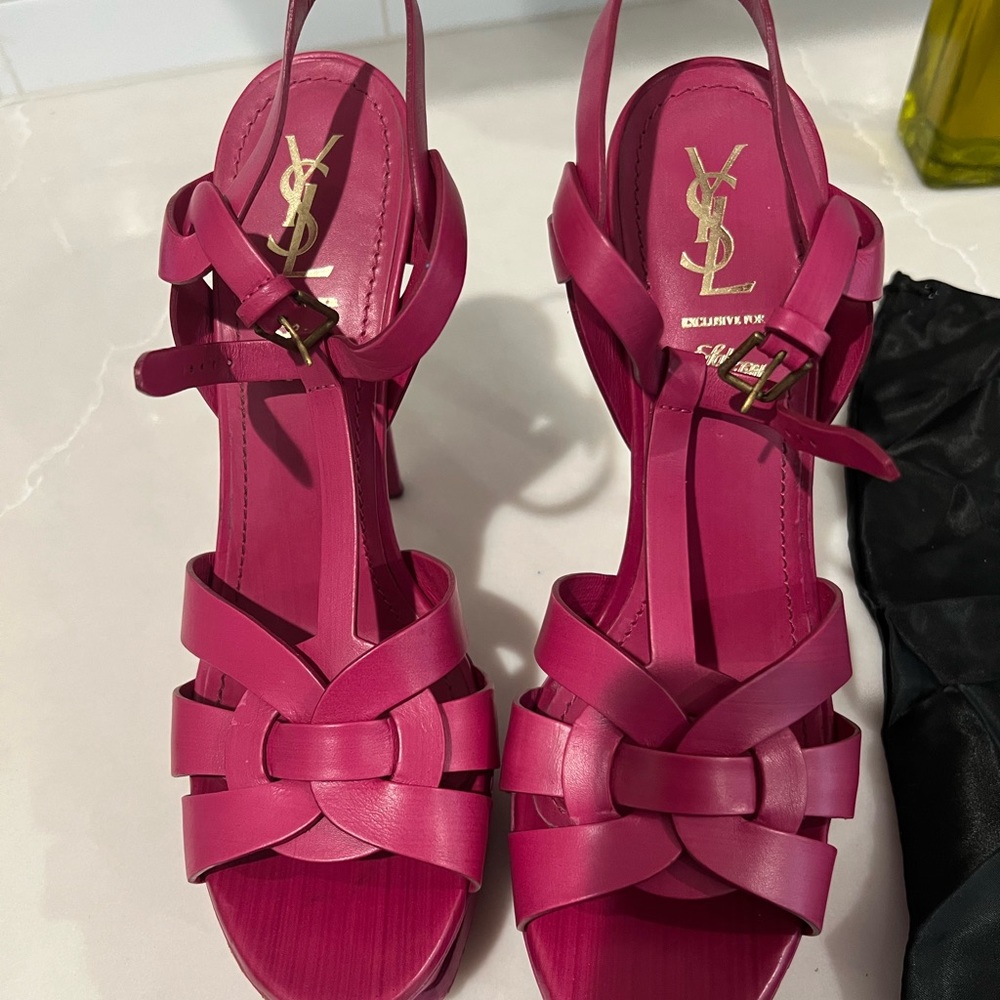 Yves Saint Laurent Tribute 105 Sandal (Size 41) Violet- Magenta